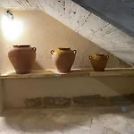 La Falsa De Palacio Apartment *