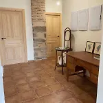 La Falsa De Palacio Apartment