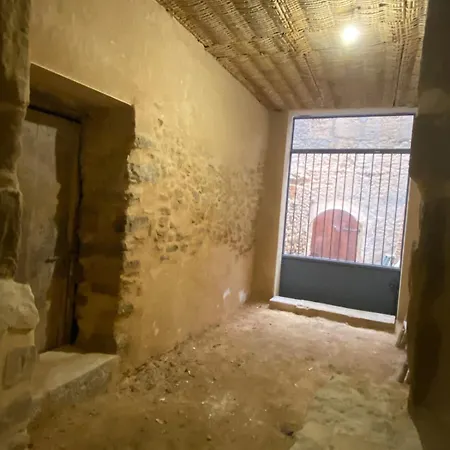 La Falsa De Palacio * Buera